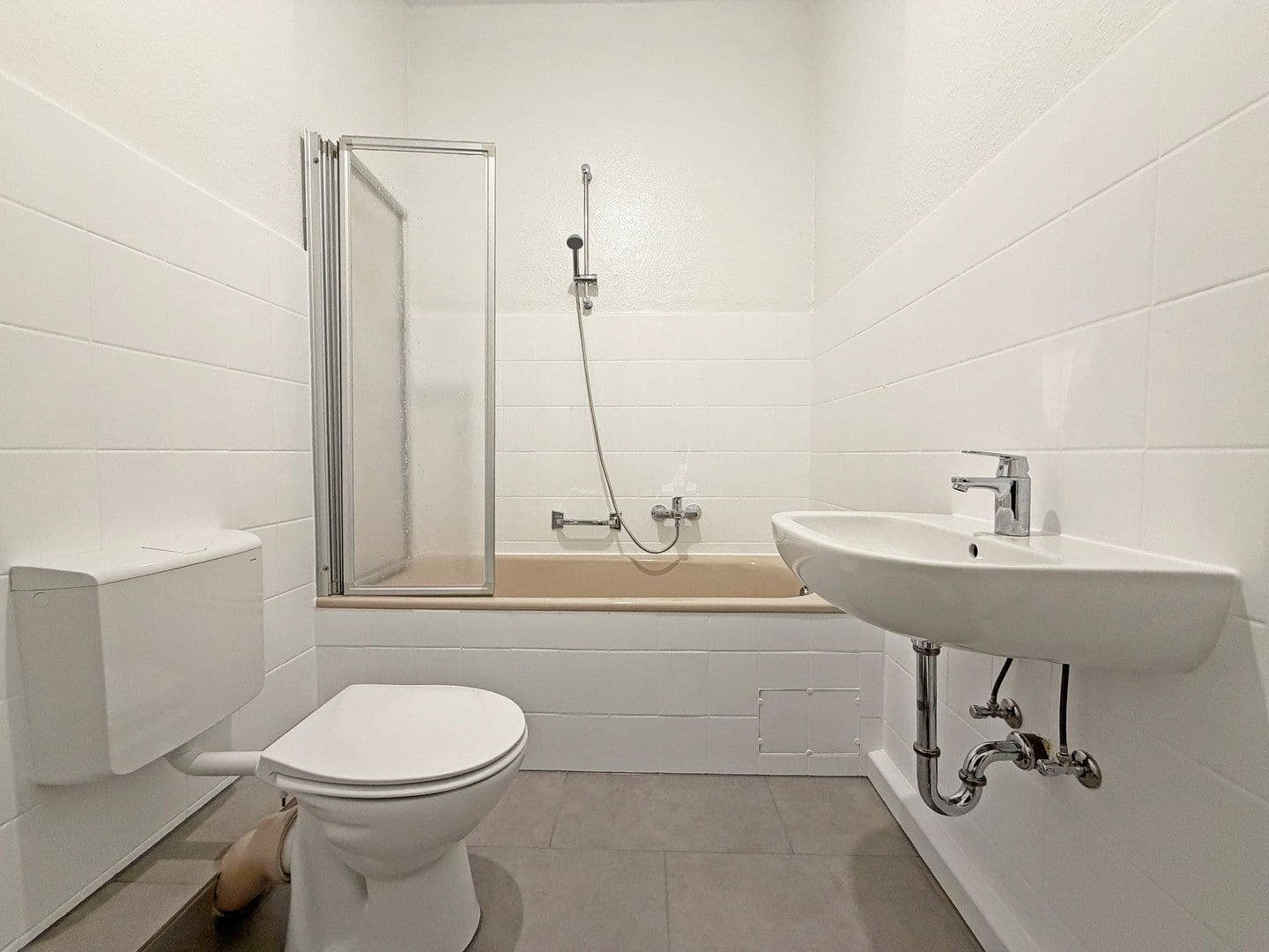 Prodej bytu 2+1 50 m², Waldhornstr. 1, Mannheim, Bádensko-Württembersko Prodej bytu 2+1 50 m², Waldhornstr. 1, Mannheim, Bádensko-Württembersko