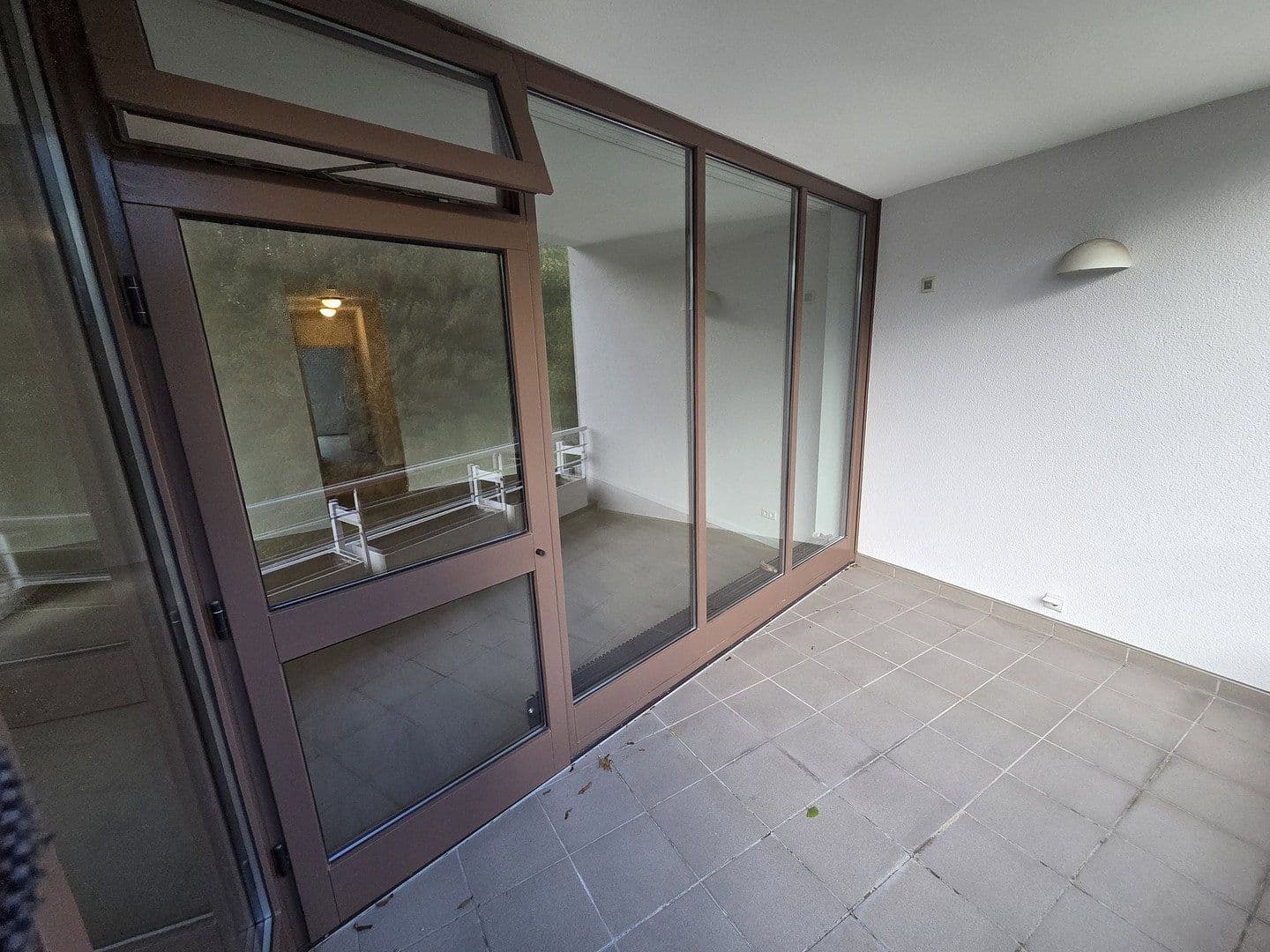 Pronájem bytu 2+1 61 m², Vennstraße 66, Düsseldorf, Severní Porýní-Vestfálsko Pronájem bytu 2+1 61 m², Vennstraße 66, Düsseldorf, Severní Porýní-Vestfálsko