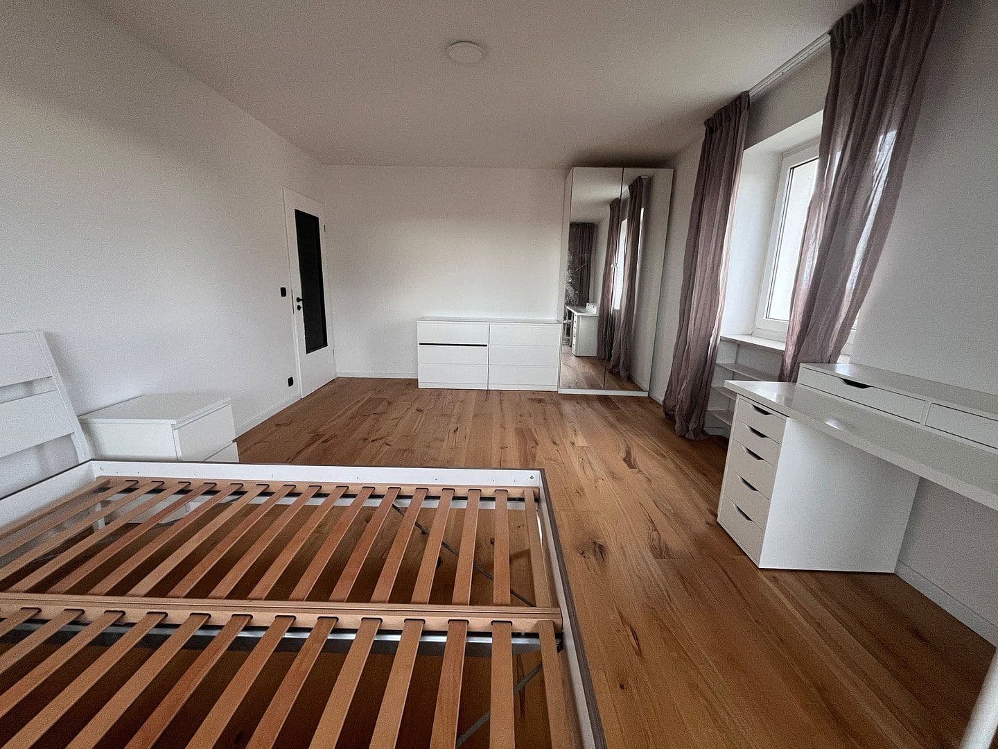Prodej bytu 3+1 86 m², Kriemhildenstraße 2/VI, Germering, Bavorsko Prodej bytu 3+1 86 m², Kriemhildenstraße 2/VI, Germering, Bavorsko