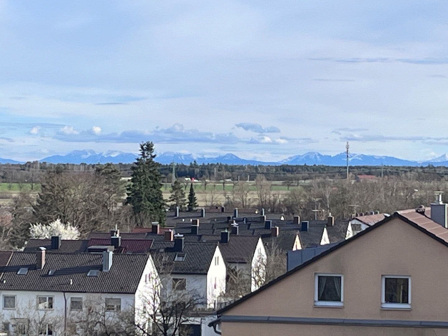 Prodej bytu 3+1 86 m², Kriemhildenstraße 2/VI, Germering, Bavorsko Prodej bytu 3+1 86 m², Kriemhildenstraße 2/VI, Germering, Bavorsko