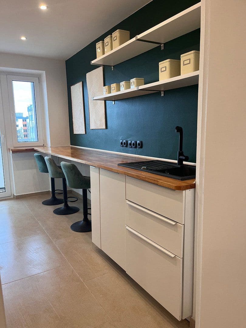 Prodej bytu 3+1 86 m², Kriemhildenstraße 2/VI, Germering, Bavorsko Prodej bytu 3+1 86 m², Kriemhildenstraße 2/VI, Germering, Bavorsko