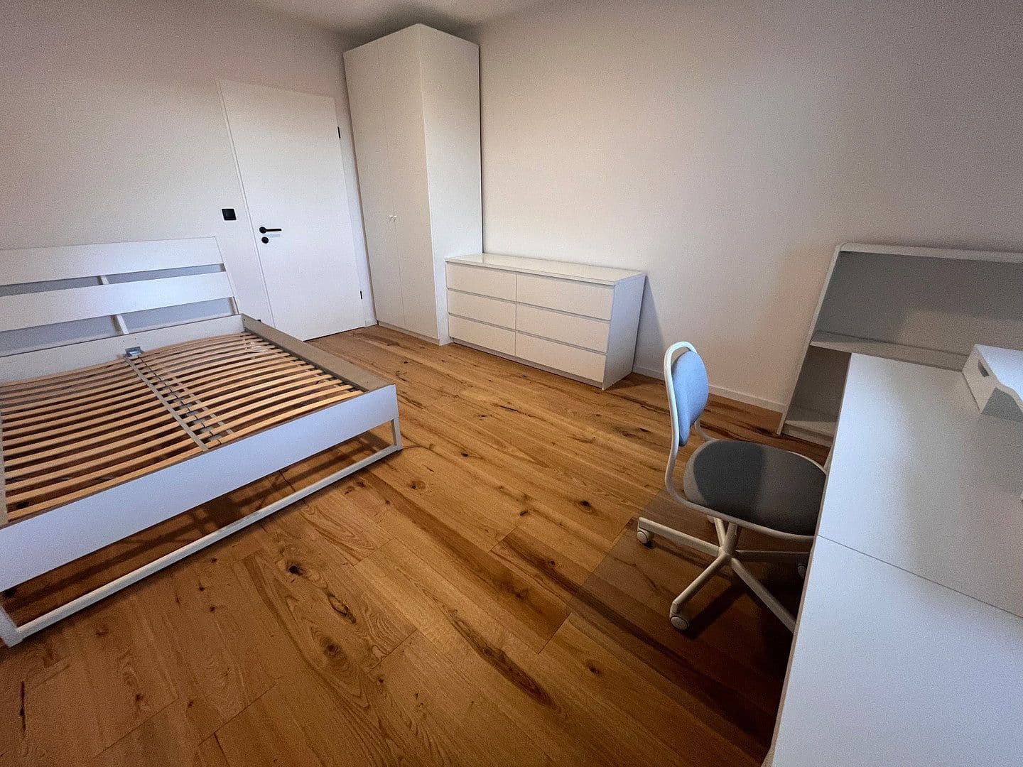 Prodej bytu 3+1 86 m², Kriemhildenstraße 2/VI, Germering, Bavorsko Prodej bytu 3+1 86 m², Kriemhildenstraße 2/VI, Germering, Bavorsko