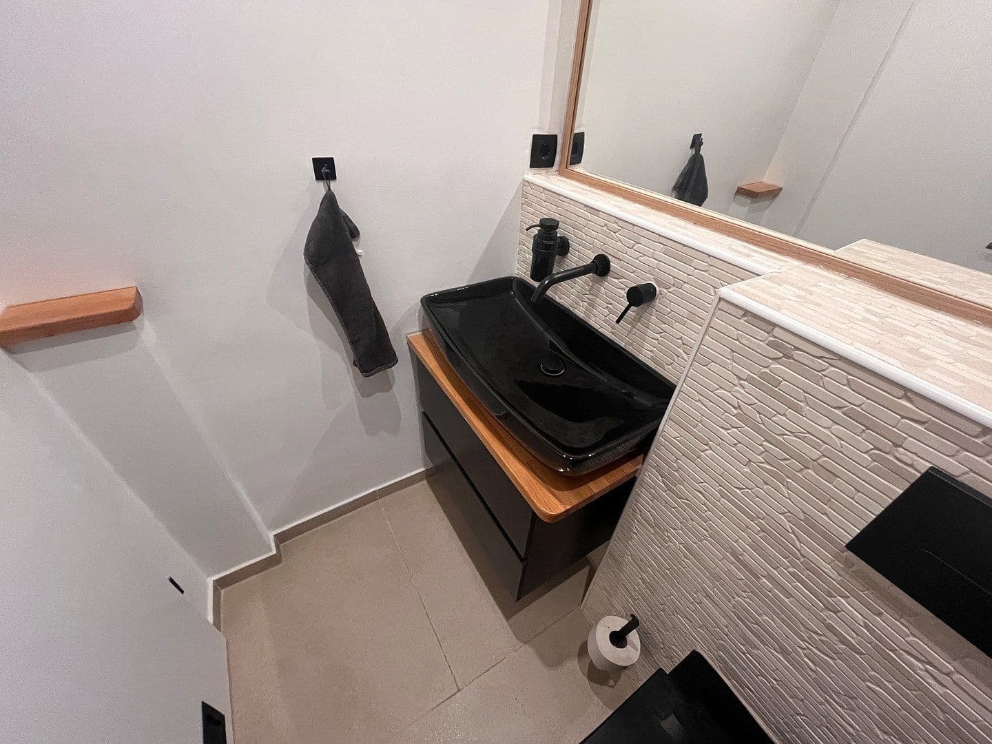 Prodej bytu 3+1 86 m², Kriemhildenstraße 2/VI, Germering, Bavorsko Prodej bytu 3+1 86 m², Kriemhildenstraße 2/VI, Germering, Bavorsko