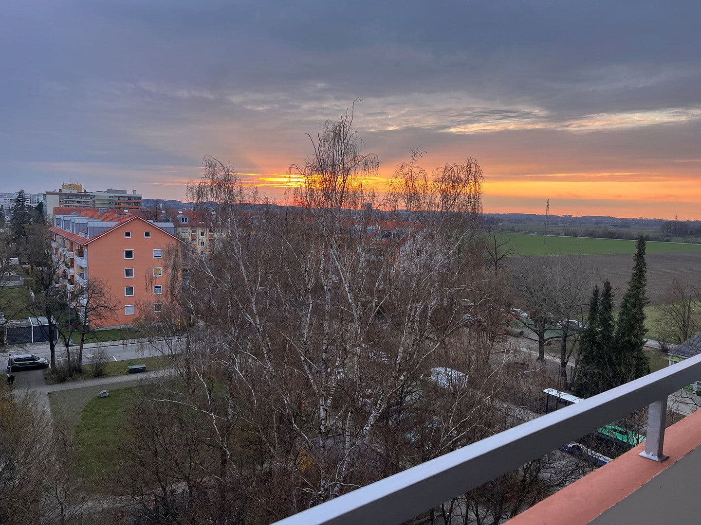 Prodej bytu 3+1 86 m², Kriemhildenstraße 2/VI, Germering, Bavorsko Prodej bytu 3+1 86 m², Kriemhildenstraße 2/VI, Germering, Bavorsko