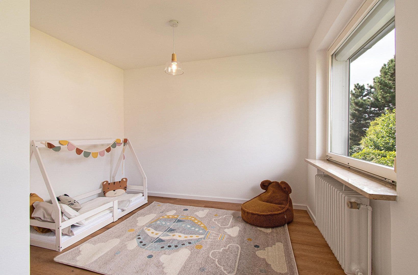 Prodej bytu 5+1 125 m², Hamburg, Hamburg Prodej bytu 5+1 125 m², Hamburg, Hamburg