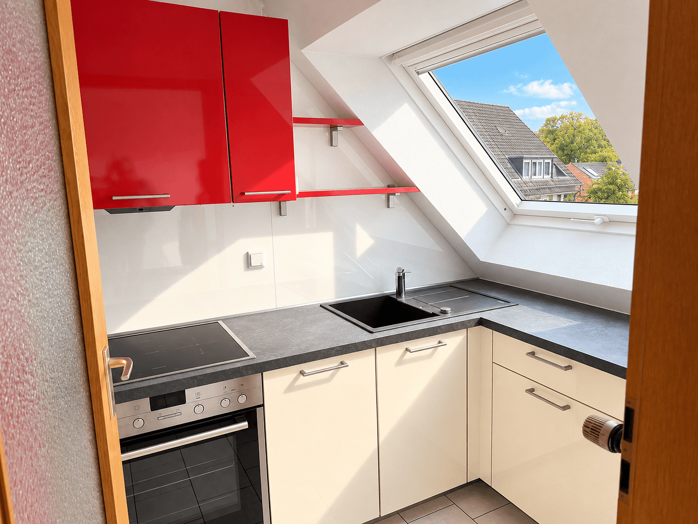 Pronájem bytu 3+1 58 m², Bischoffstr. 134, Essen, Severní Porýní-Vestfálsko Pronájem bytu 3+1 58 m², Bischoffstr. 134, Essen, Severní Porýní-Vestfálsko