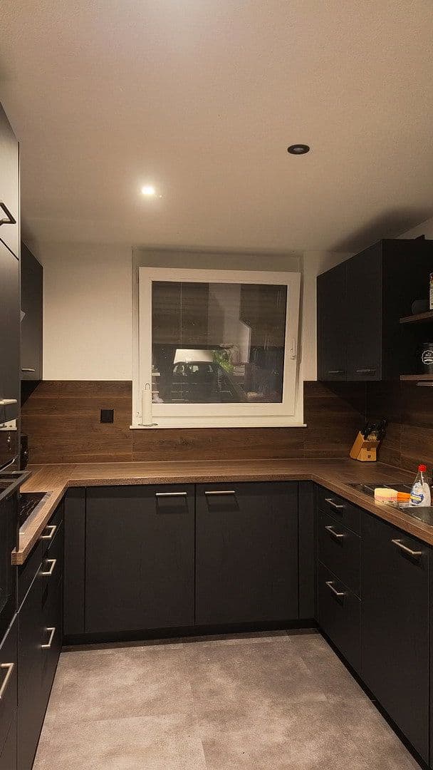 Prodej bytu 3+1 110 m², Wilhelm-Busch Straße 2/1, Leonberg, Bádensko-Württembersko Prodej bytu 3+1 110 m², Wilhelm-Busch Straße 2/1, Leonberg, Bádensko-Württembersko