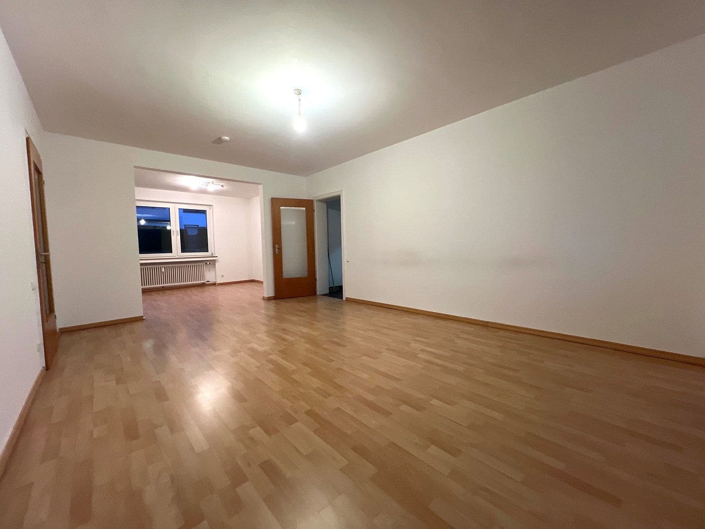 Pronájem bytu 3+1 80 m², Rolandsweg 3, Velbert, Severní Porýní-Vestfálsko Pronájem bytu 3+1 80 m², Rolandsweg 3, Velbert, Severní Porýní-Vestfálsko