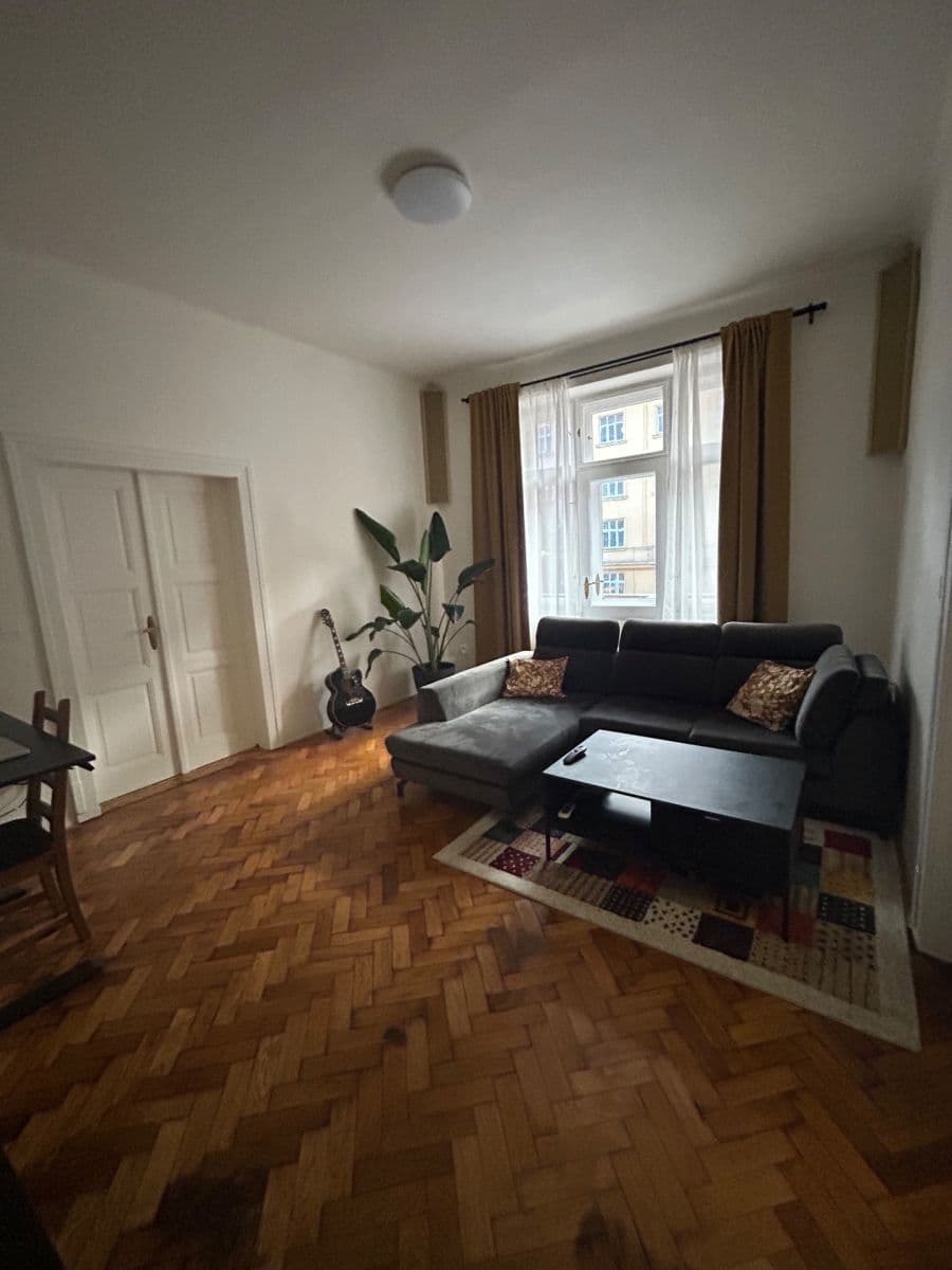 Pronájem bytu 2+1 62 m², Kounicova, Brno, Jihomoravský kraj Pronájem bytu 2+1 62 m², Kounicova, Brno, Jihomoravský kraj