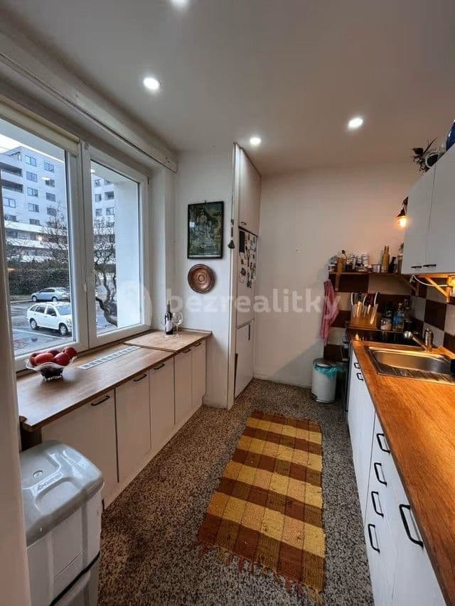 Prodej bytu 2+1 50 m², Krnovská, Praha, Praha Prodej bytu 2+1 50 m², Krnovská, Praha, Praha