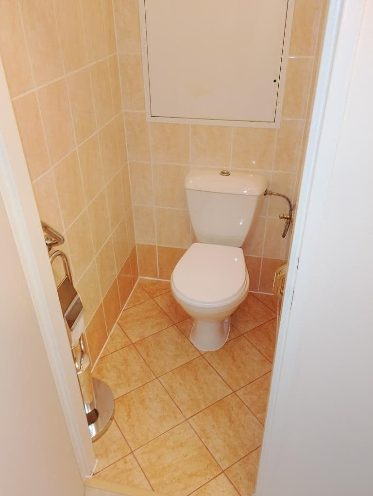 Pronájem bytu 2+kk 42 m², U Valu, Praha, Praha Pronájem bytu 2+kk 42 m², U Valu, Praha, Praha