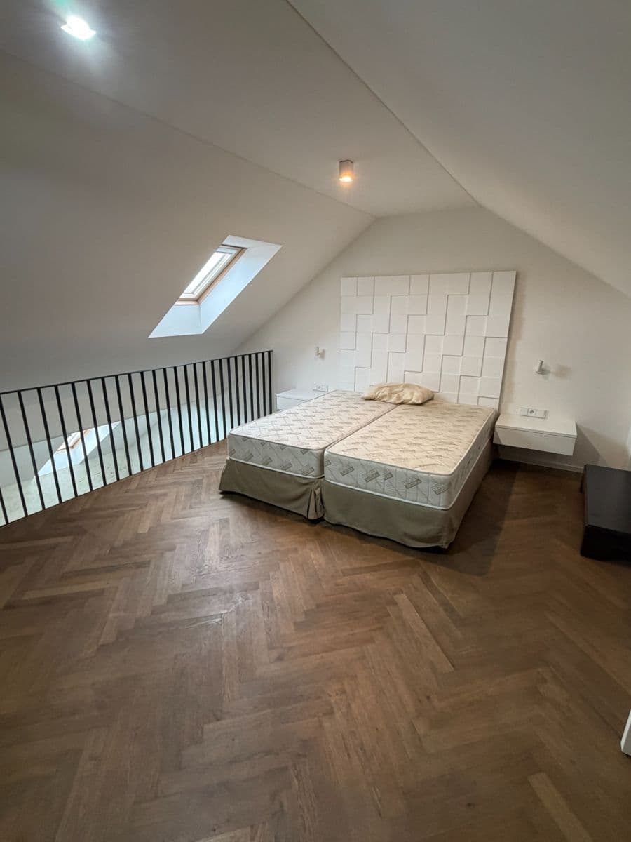 Pronájem bytu 3+kk 69 m², Staropramenná, Praha, Praha Pronájem bytu 3+kk 69 m², Staropramenná, Praha, Praha