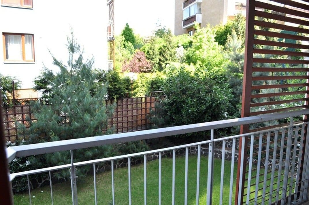 Prodej bytu 2+kk 55 m², Jeremenkova, Praha, Praha Prodej bytu 2+kk 55 m², Jeremenkova, Praha, Praha