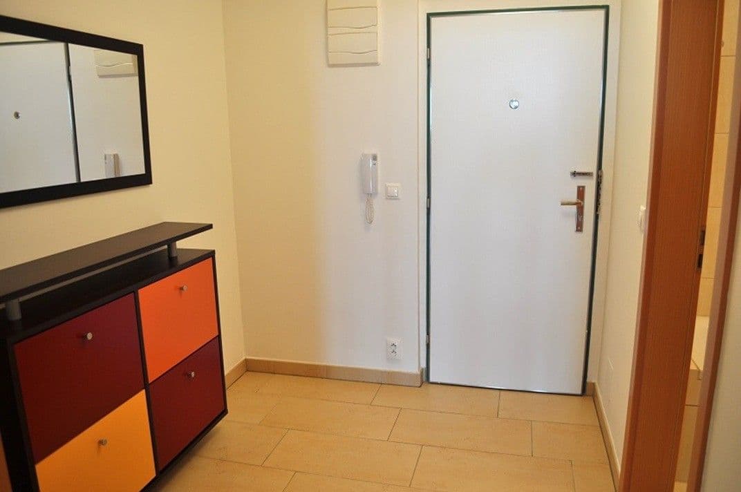 Prodej bytu 2+kk 55 m², Jeremenkova, Praha, Praha Prodej bytu 2+kk 55 m², Jeremenkova, Praha, Praha
