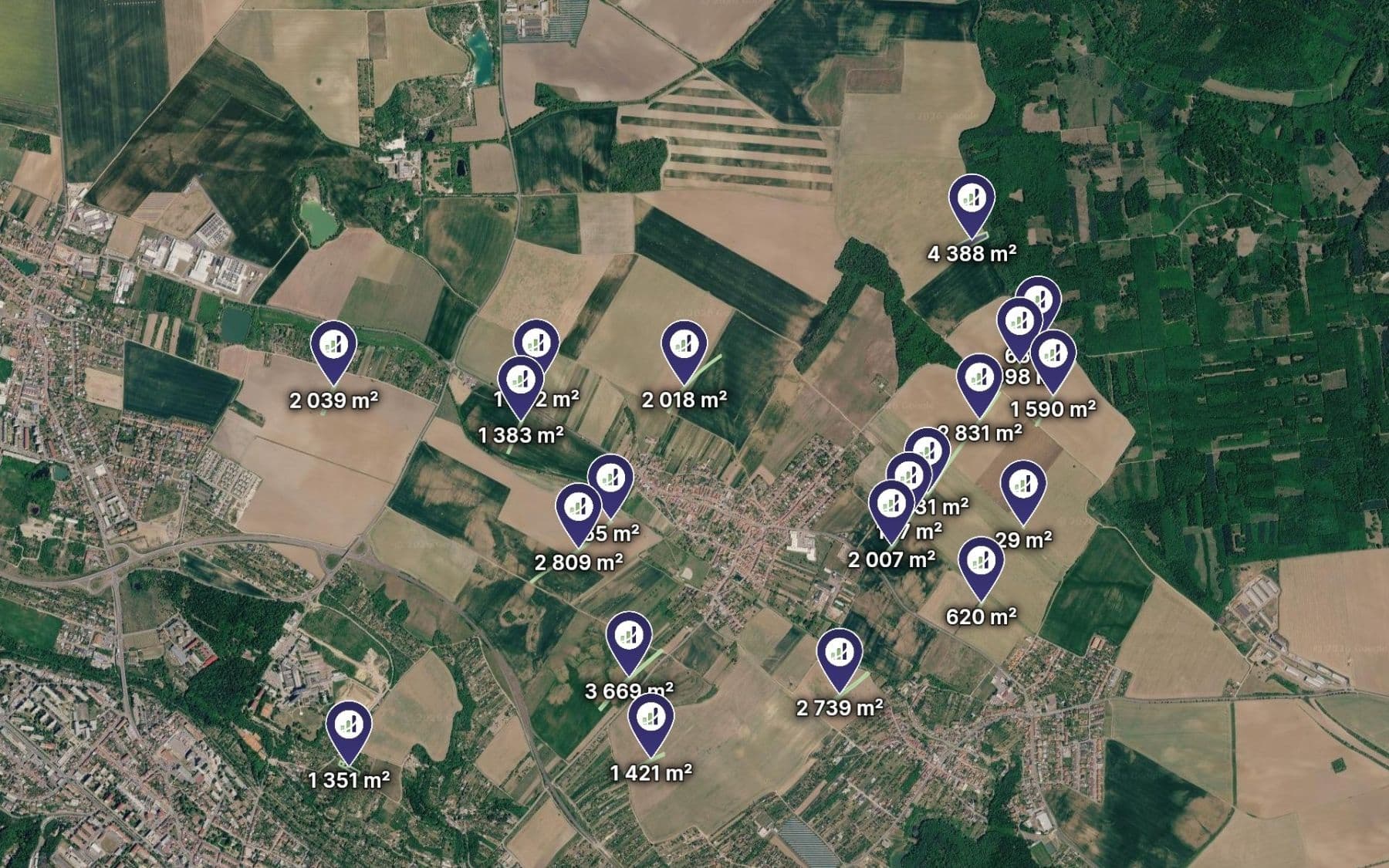Prodej pozemku 68.450 m², Kuchařovice, Jihomoravský kraj Prodej pozemku 68.450 m², Kuchařovice, Jihomoravský kraj