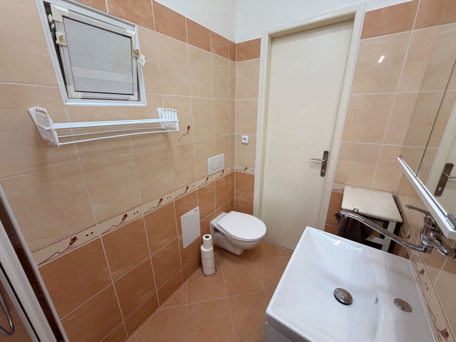 Pronájem bytu 1+kk 30 m², Vrchlického, Praha, Praha Pronájem bytu 1+kk 30 m², Vrchlického, Praha, Praha