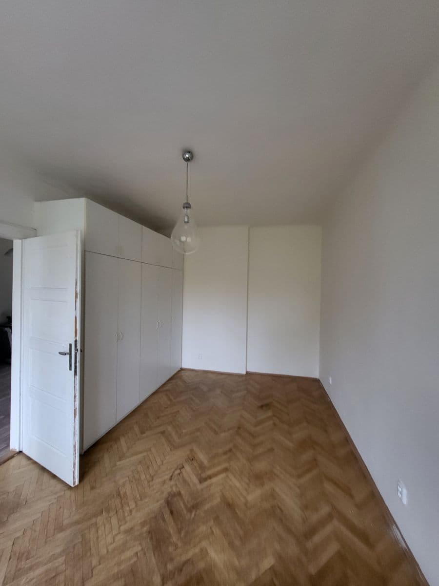 Pronájem bytu 2+kk 48 m², Lucemburská, Praha, Praha Pronájem bytu 2+kk 48 m², Lucemburská, Praha, Praha