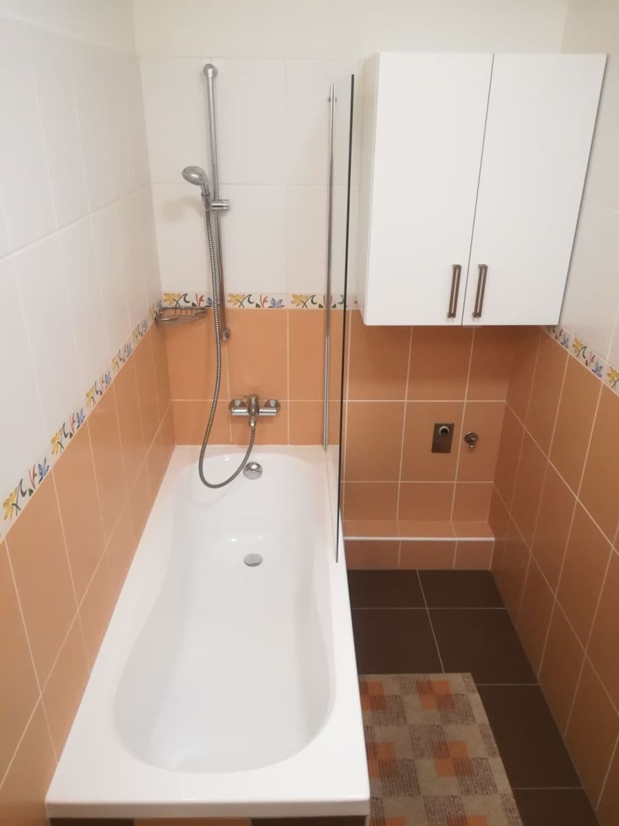 Pronájem bytu 2+kk 53 m², Zahradní, Rousínov, Jihomoravský kraj Pronájem bytu 2+kk 53 m², Zahradní, Rousínov, Jihomoravský kraj