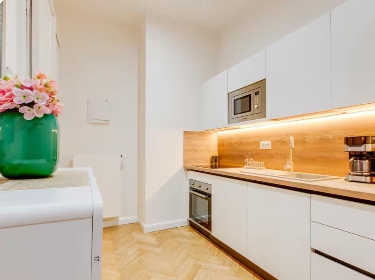 Pronájem bytu 110 m², Štěpánská, Praha, Praha Pronájem bytu 110 m², Štěpánská, Praha, Praha