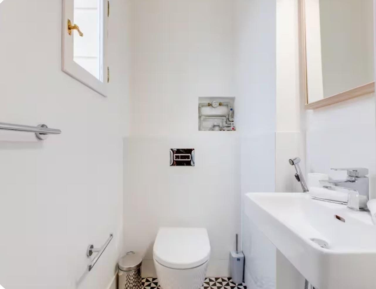 Pronájem bytu 110 m², Štěpánská, Praha, Praha Pronájem bytu 110 m², Štěpánská, Praha, Praha