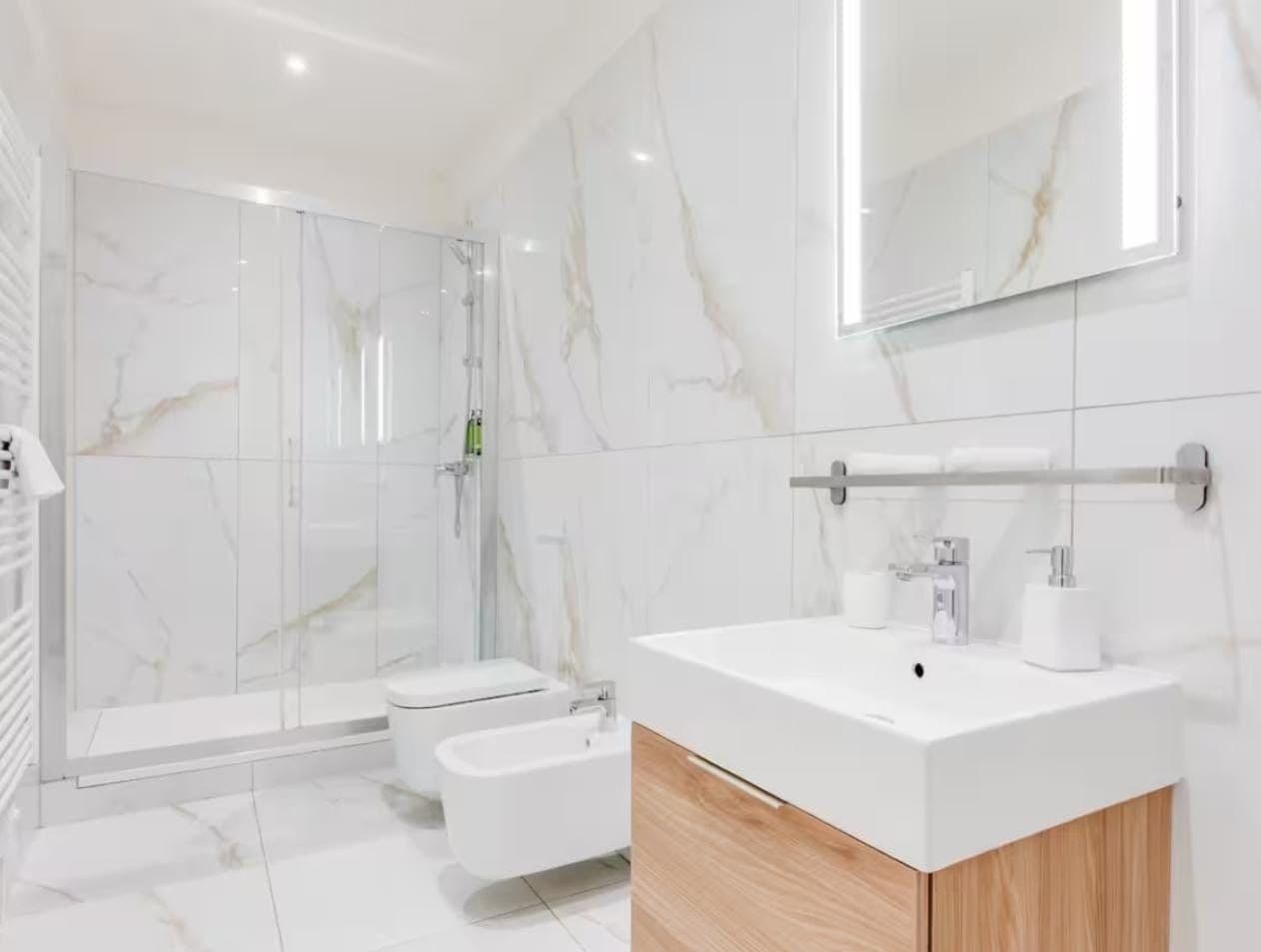 Pronájem bytu 110 m², Štěpánská, Praha, Praha Pronájem bytu 110 m², Štěpánská, Praha, Praha