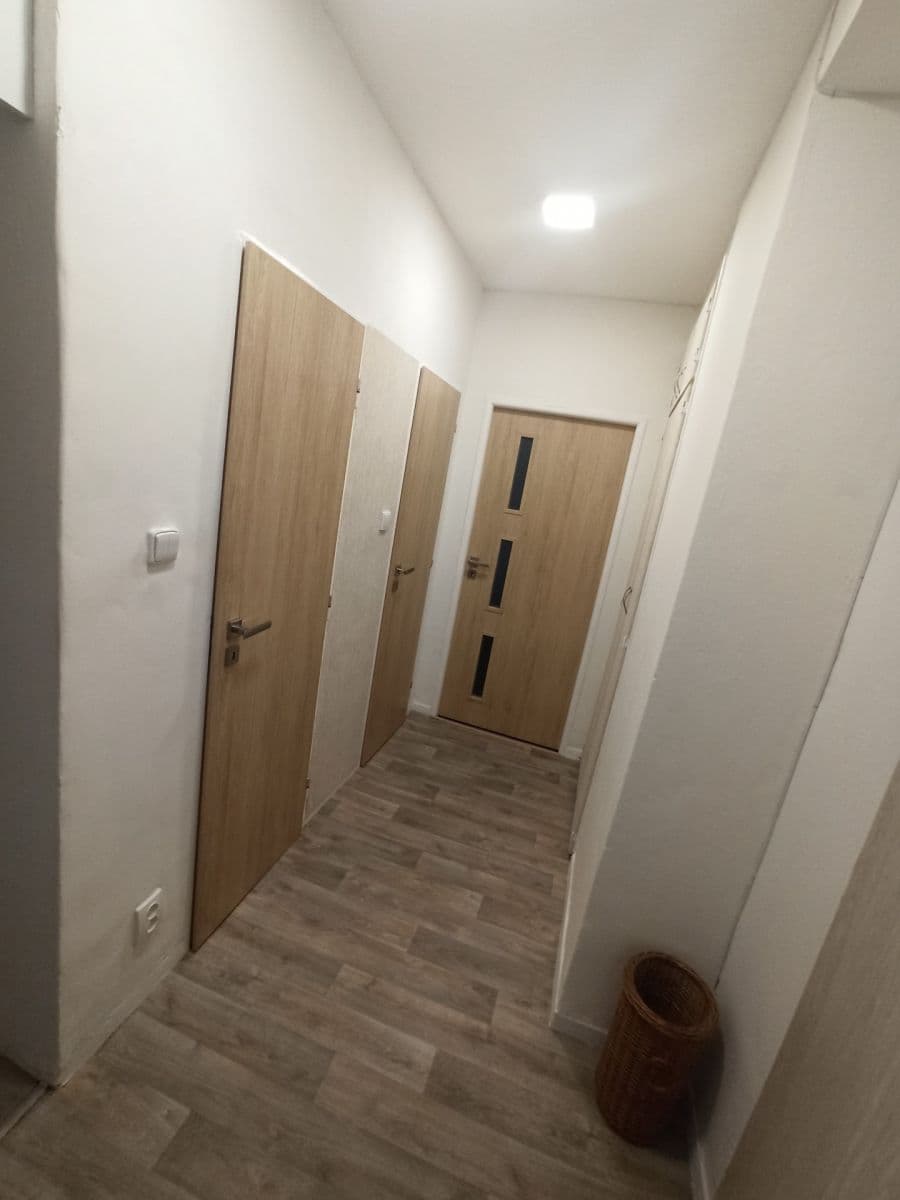 Pronájem bytu 2+1 56 m², Tlapákova, Ostrava, Moravskoslezský kraj Pronájem bytu 2+1 56 m², Tlapákova, Ostrava, Moravskoslezský kraj