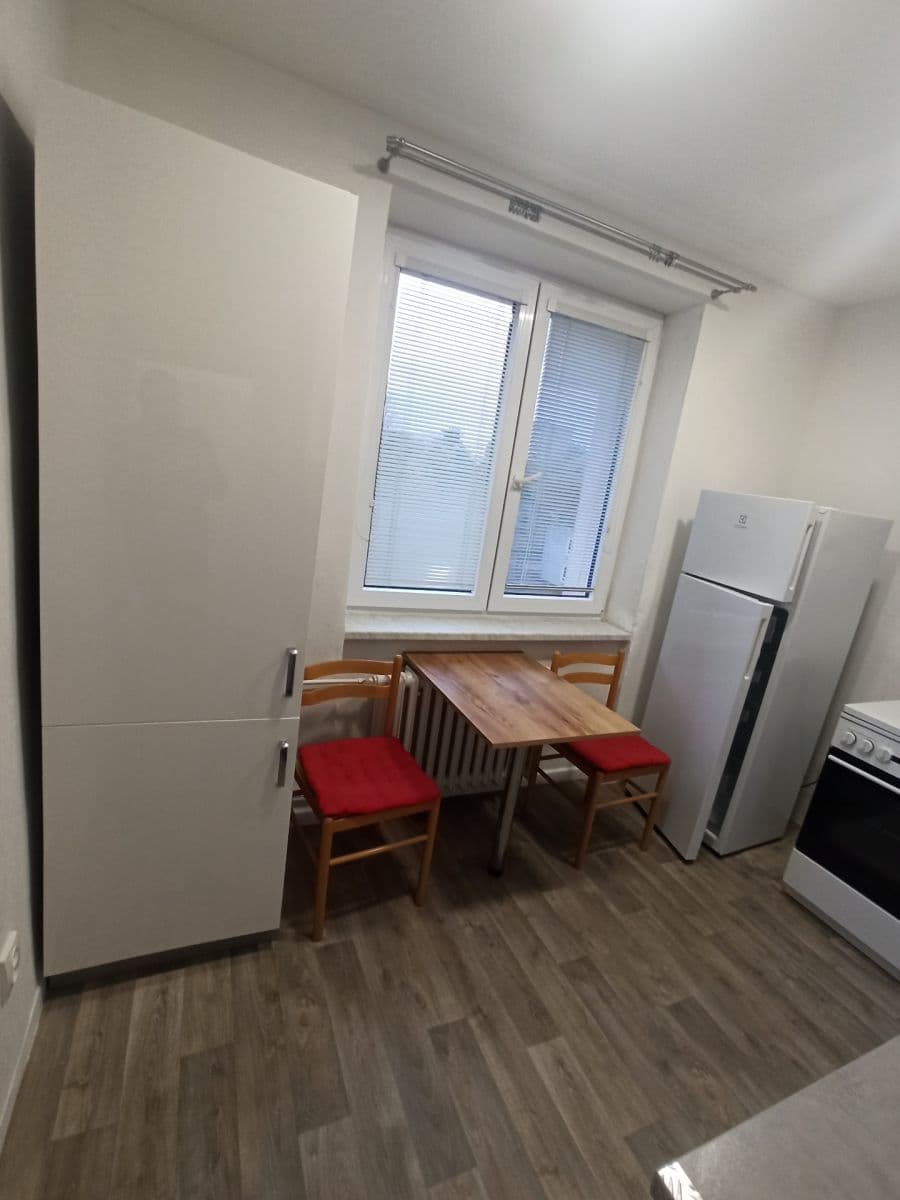 Pronájem bytu 2+1 56 m², Tlapákova, Ostrava, Moravskoslezský kraj Pronájem bytu 2+1 56 m², Tlapákova, Ostrava, Moravskoslezský kraj