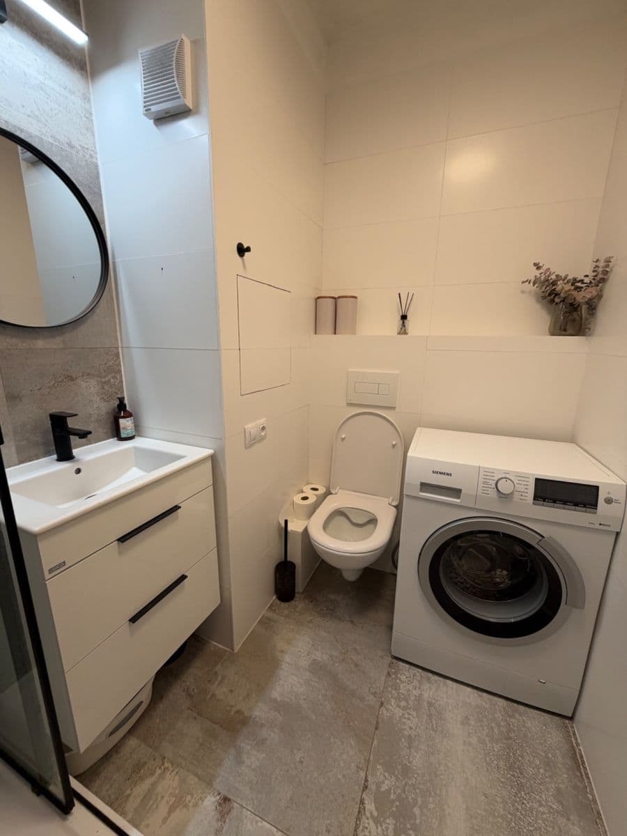 Pronájem bytu 2+kk 40 m², Sokolovská, Plzeň, Plzeňský kraj Pronájem bytu 2+kk 40 m², Sokolovská, Plzeň, Plzeňský kraj