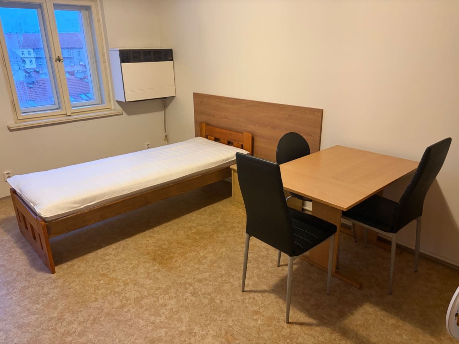 Pronájem bytu 1+kk 21 m², Nuselská, Praha, Praha Pronájem bytu 1+kk 21 m², Nuselská, Praha, Praha