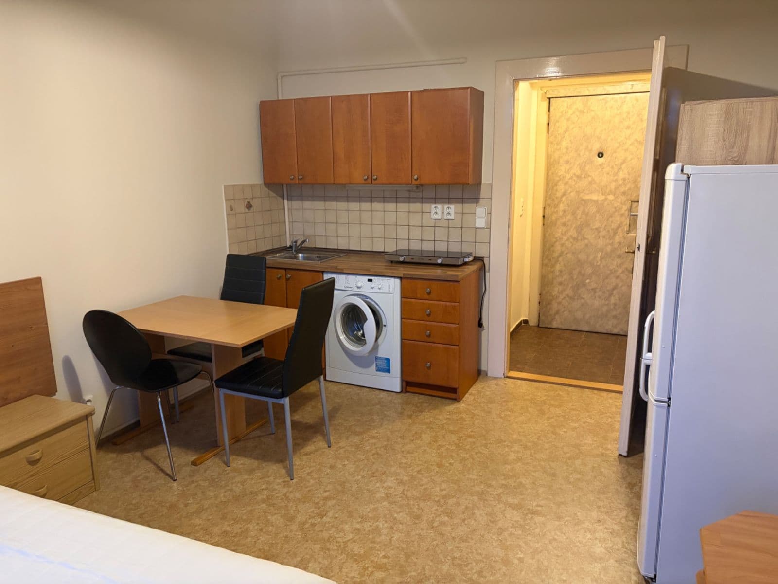 Pronájem bytu 1+kk 21 m², Nuselská, Praha, Praha Pronájem bytu 1+kk 21 m², Nuselská, Praha, Praha