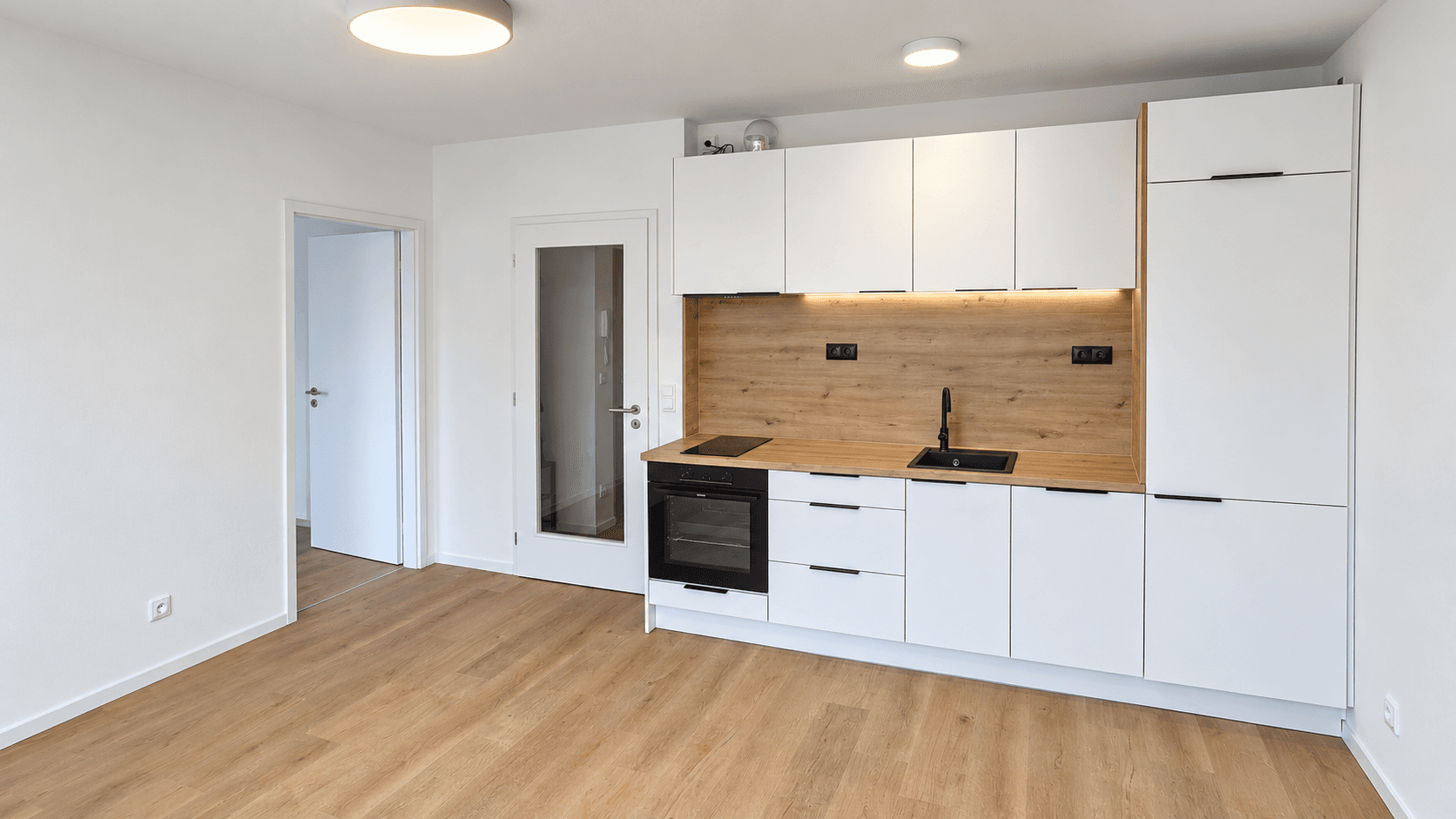 Pronájem bytu 2+kk 39 m², Murmanská, Praha, Praha Pronájem bytu 2+kk 39 m², Murmanská, Praha, Praha