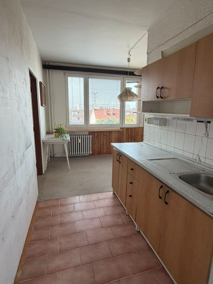 Prodej bytu 3+1 65 m², Lidická třída, České Budějovice, Jihočeský kraj Prodej bytu 3+1 65 m², Lidická třída, České Budějovice, Jihočeský kraj