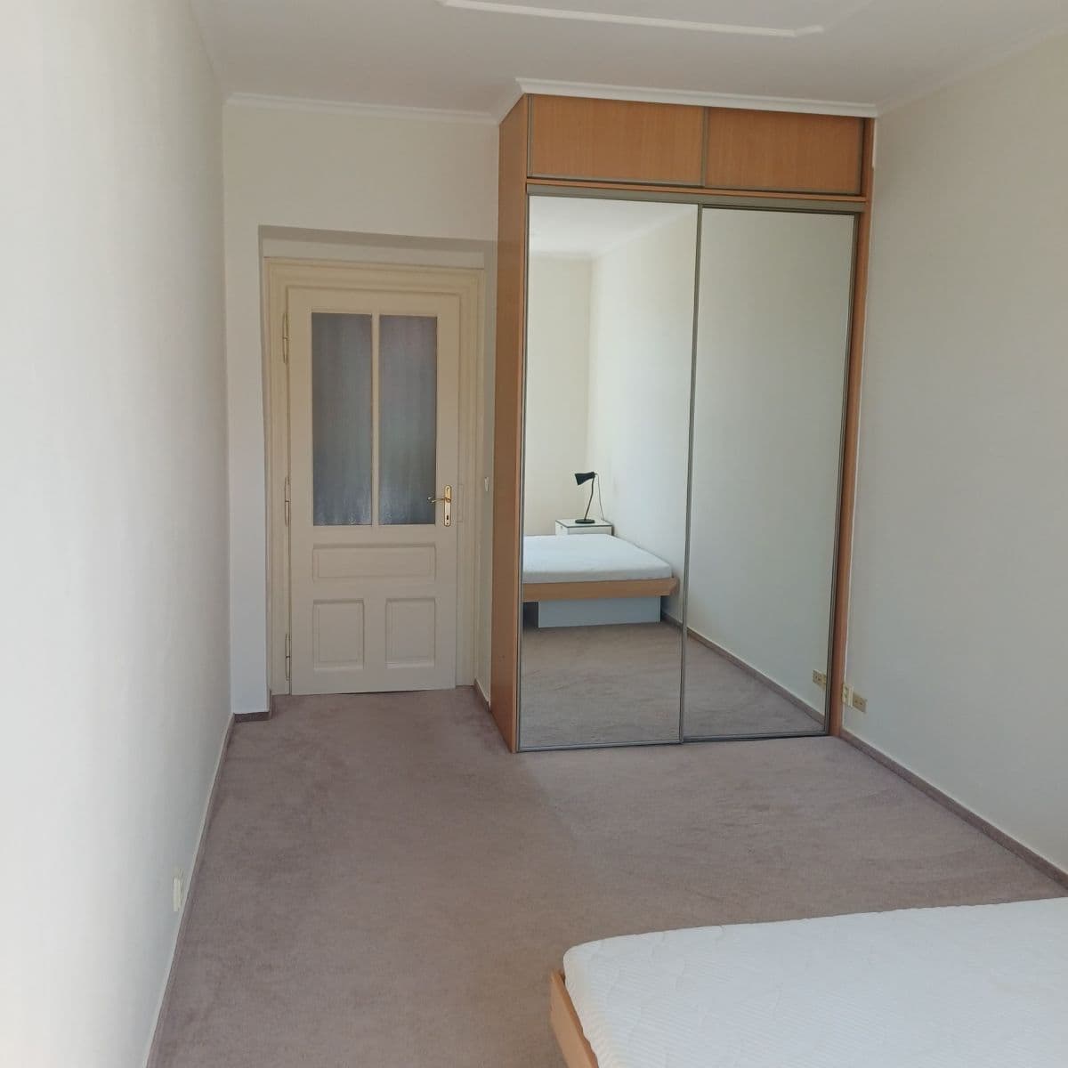 Pronájem bytu 1+1 42 m², Bulharská, Praha, Praha Pronájem bytu 1+1 42 m², Bulharská, Praha, Praha