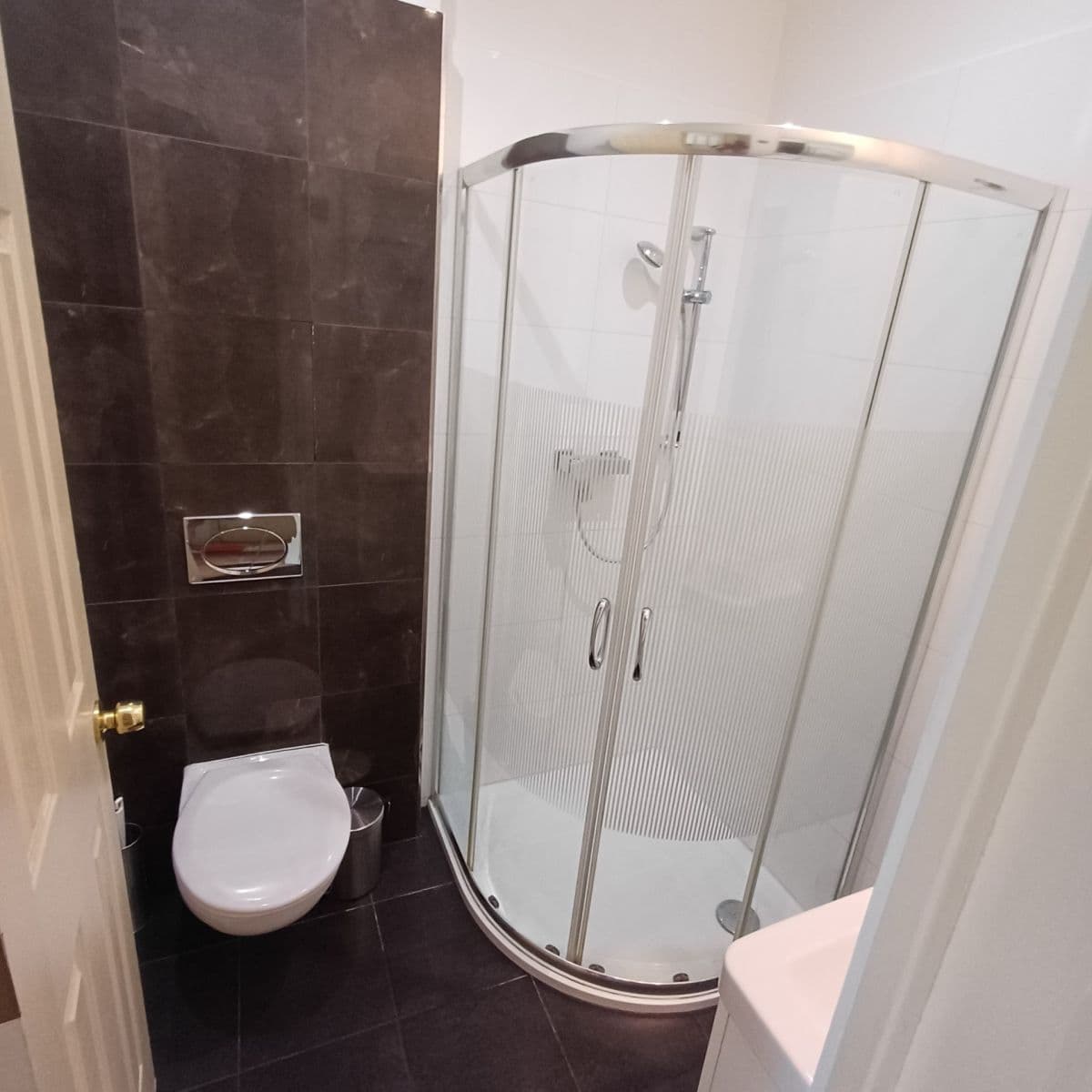 Pronájem bytu 1+1 42 m², Bulharská, Praha, Praha Pronájem bytu 1+1 42 m², Bulharská, Praha, Praha