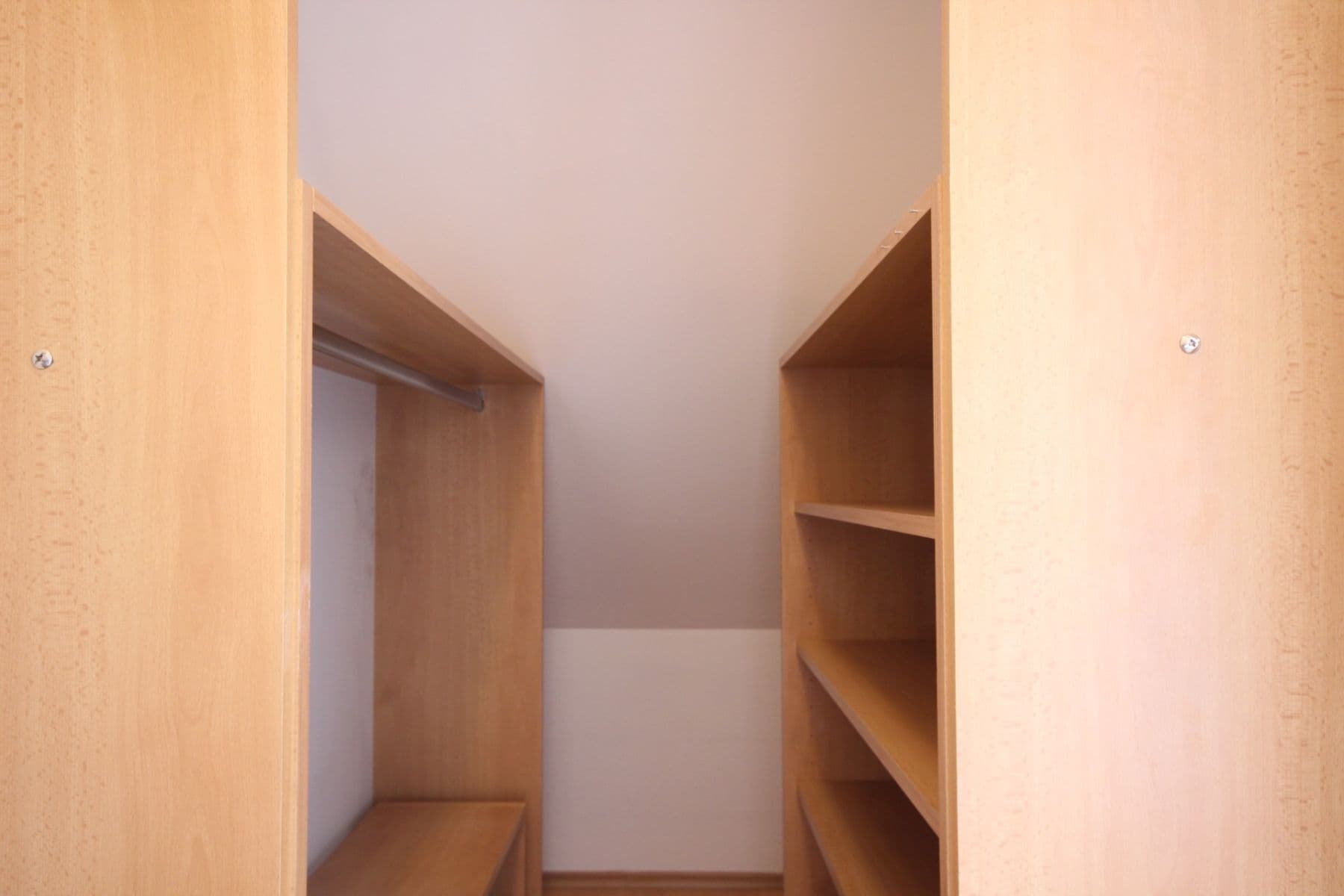 Pronájem bytu 2+kk 33 m², Na Neklance 34, Praha, Praha Pronájem bytu 2+kk 33 m², Na Neklance 34, Praha, Praha