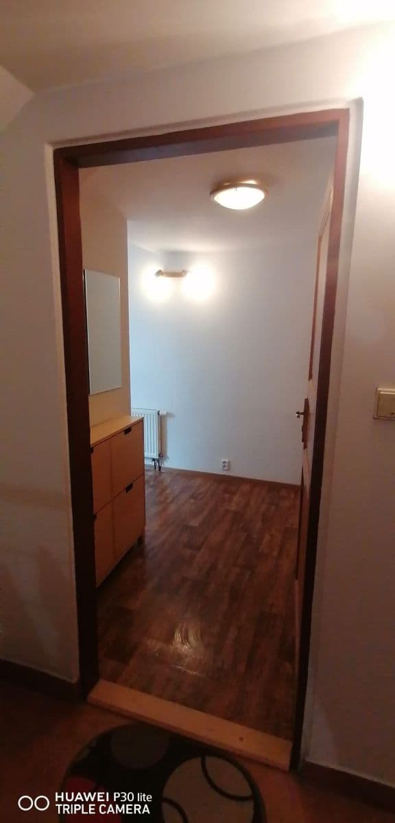 Pronájem bytu 2+kk 55 m², Brožíkova, Kladno, Středočeský kraj Pronájem bytu 2+kk 55 m², Brožíkova, Kladno, Středočeský kraj