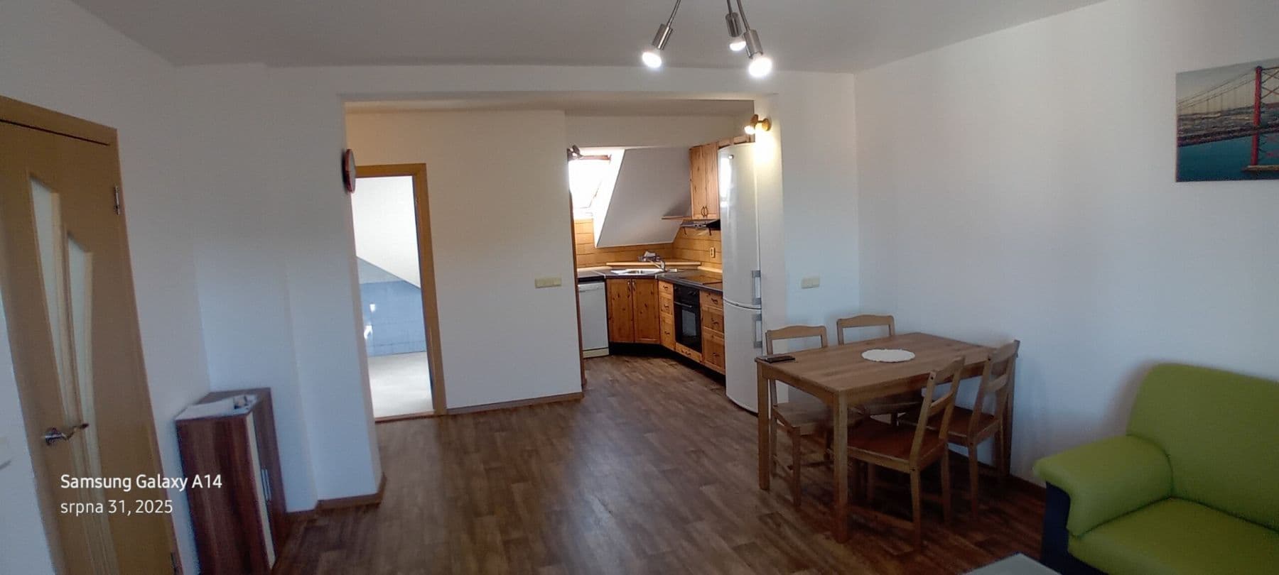 Pronájem bytu 2+kk 55 m², Brožíkova, Kladno, Středočeský kraj Pronájem bytu 2+kk 55 m², Brožíkova, Kladno, Středočeský kraj