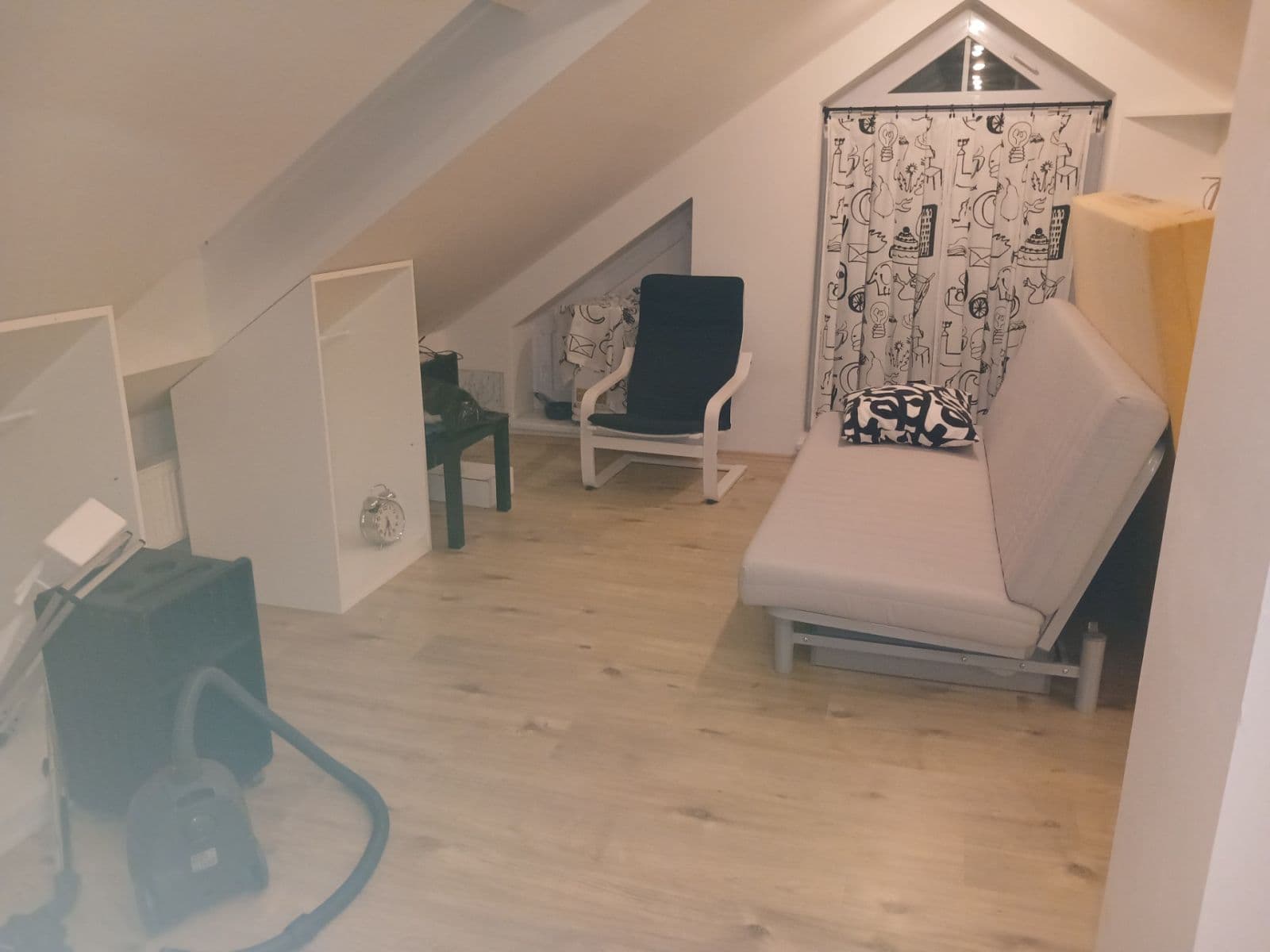 Pronájem bytu 1+kk 32 m², Nad Krocínkou, Praha, Praha Pronájem bytu 1+kk 32 m², Nad Krocínkou, Praha, Praha