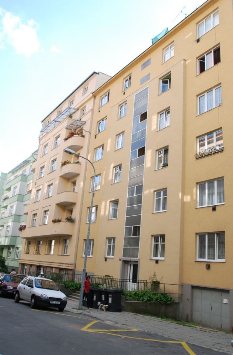 Pronájem bytu 2+1 68 m², Stojanova, Brno, Jihomoravský kraj Pronájem bytu 2+1 68 m², Stojanova, Brno, Jihomoravský kraj