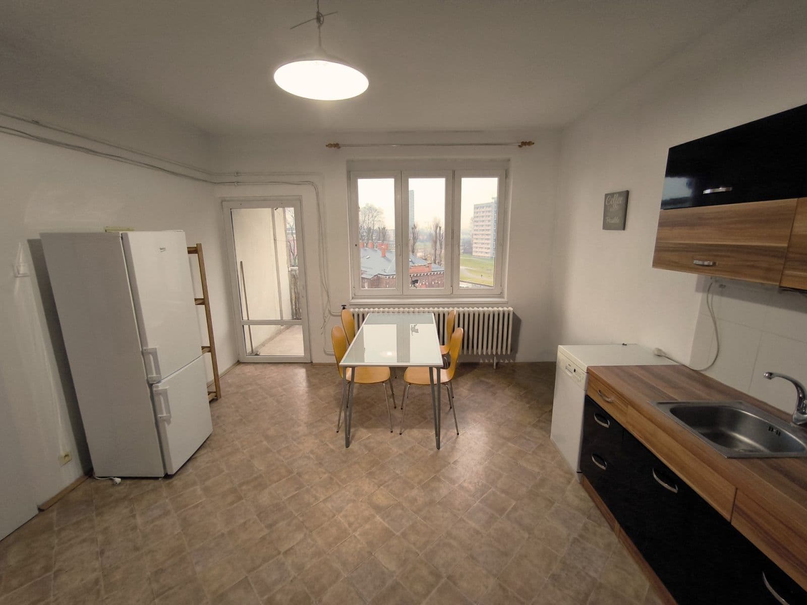 Pronájem bytu 2+1 76 m², Dukelská, Olomouc, Olomoucký kraj Pronájem bytu 2+1 76 m², Dukelská, Olomouc, Olomoucký kraj