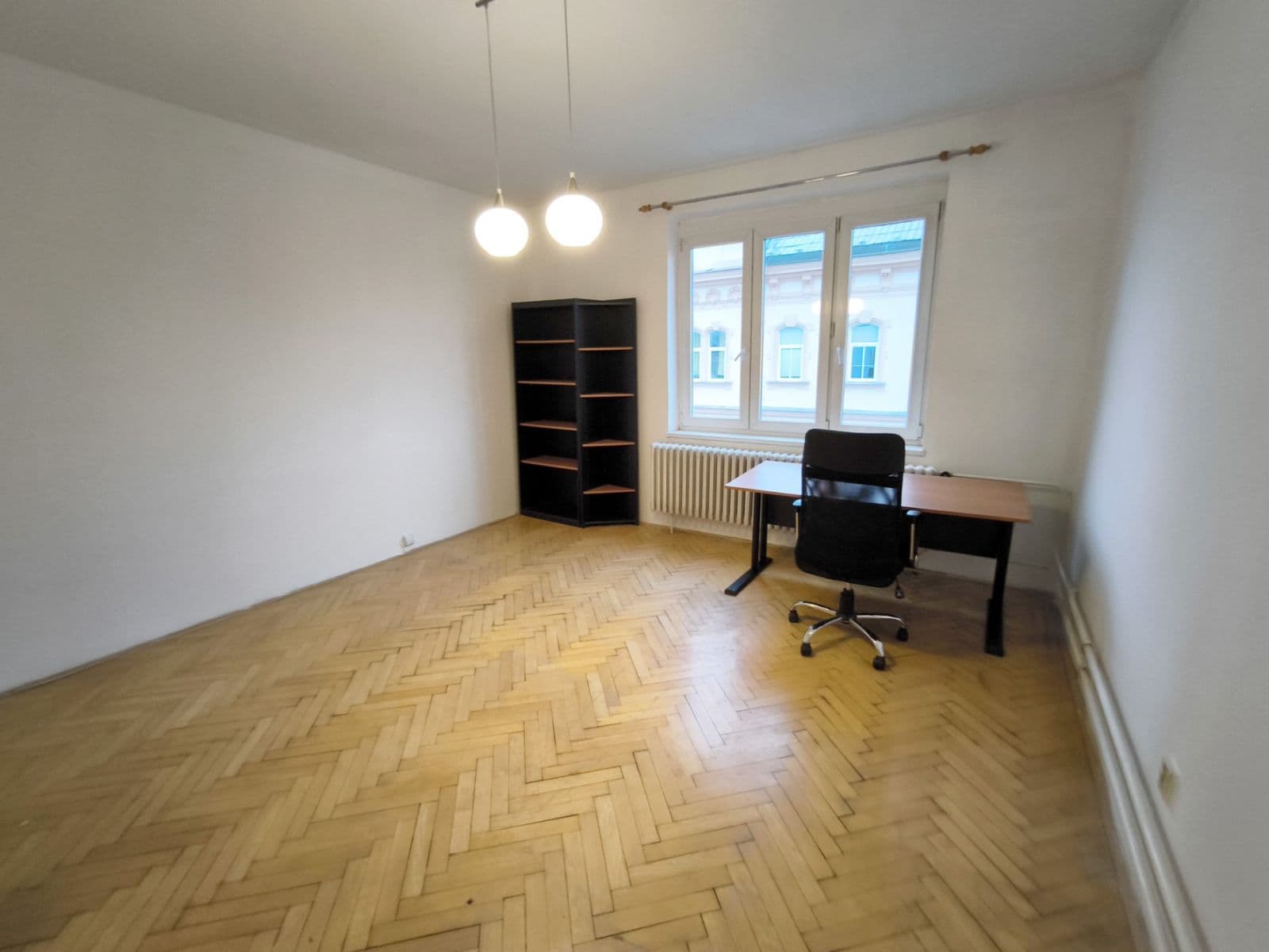 Pronájem bytu 2+1 76 m², Dukelská, Olomouc, Olomoucký kraj Pronájem bytu 2+1 76 m², Dukelská, Olomouc, Olomoucký kraj