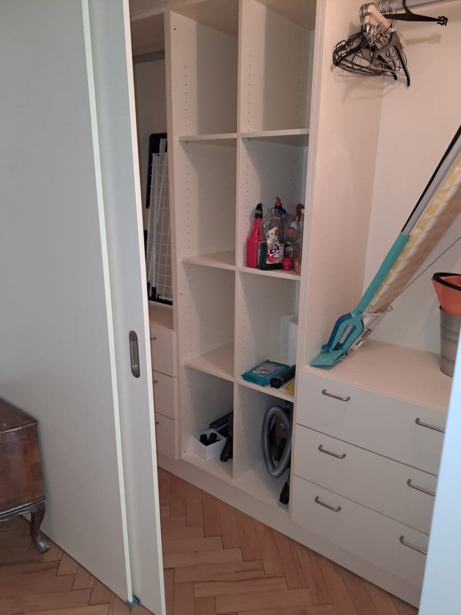 Pronájem bytu 1+kk 30 m², Sochařská, Praha, Praha Pronájem bytu 1+kk 30 m², Sochařská, Praha, Praha