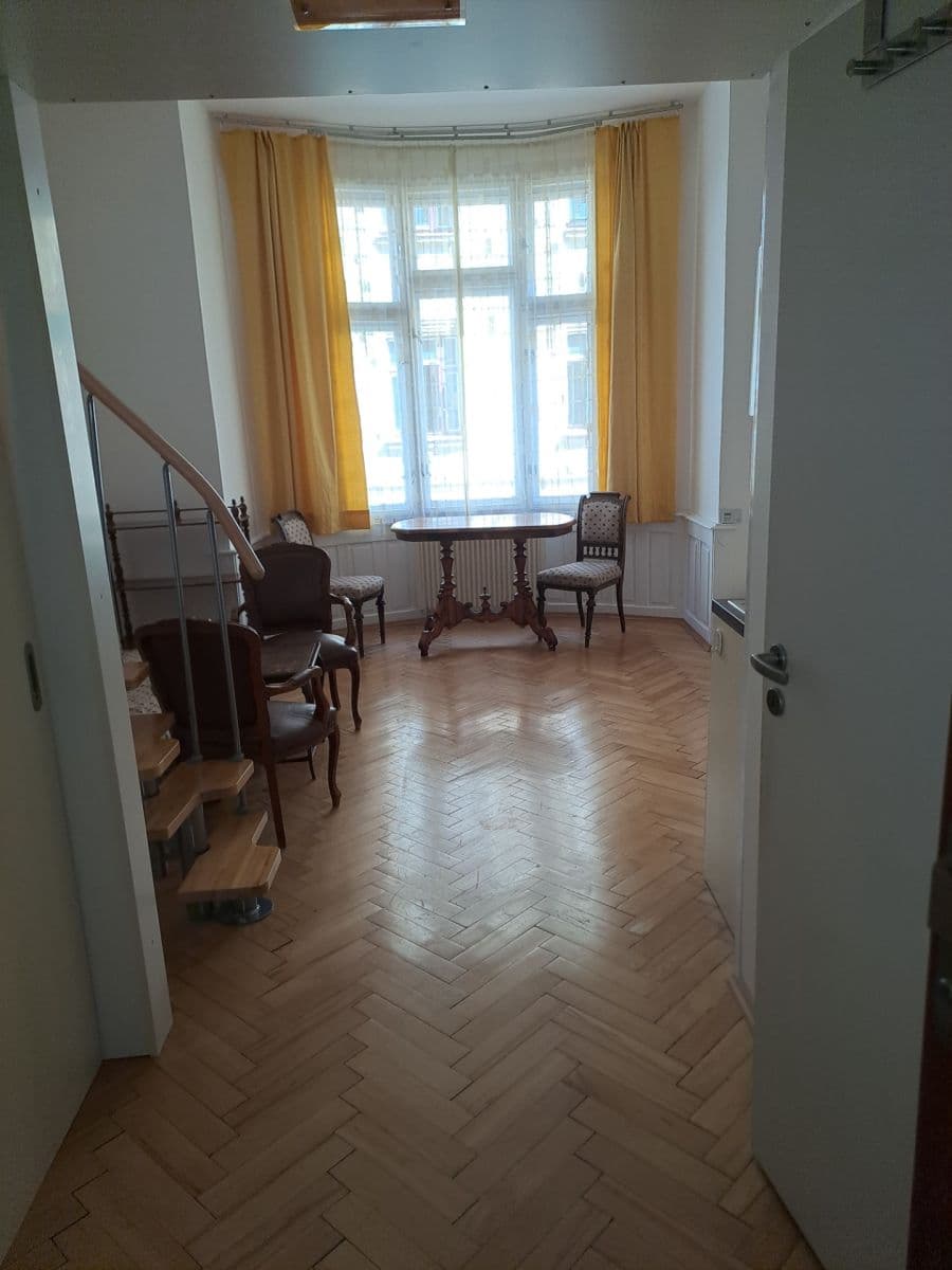 Pronájem bytu 1+kk 30 m², Sochařská, Praha, Praha Pronájem bytu 1+kk 30 m², Sochařská, Praha, Praha