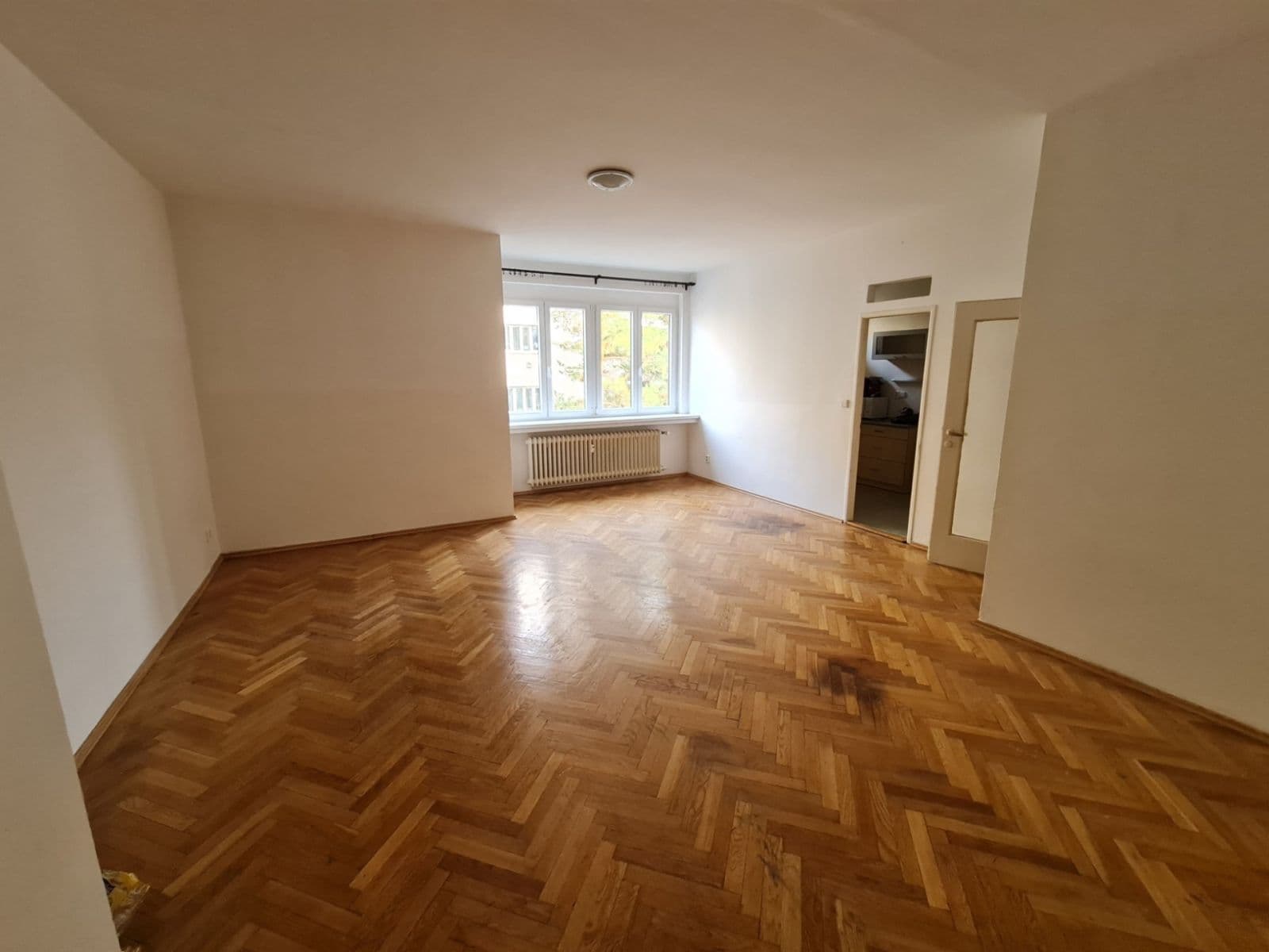 Pronájem bytu 1+1 45 m², Nad Kajetánkou, Praha, Praha Pronájem bytu 1+1 45 m², Nad Kajetánkou, Praha, Praha