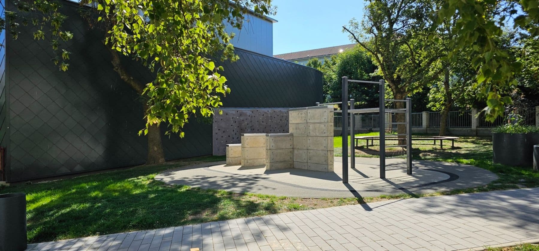 Pronájem bytu 1+kk 45 m², Nad Kajetánkou, Praha, Praha Pronájem bytu 1+kk 45 m², Nad Kajetánkou, Praha, Praha