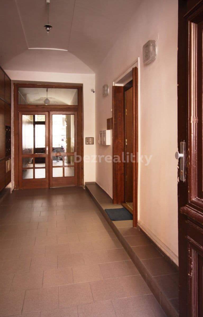 Pronájem bytu 2+1 59 m², Bořivojova, Praha, Praha Pronájem bytu 2+1 59 m², Bořivojova, Praha, Praha