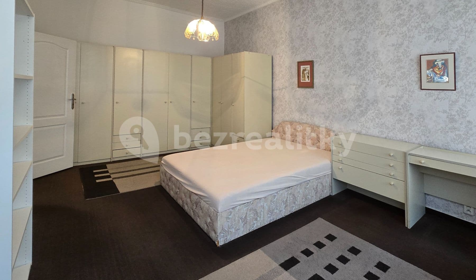 Pronájem bytu 2+1 59 m², Bořivojova, Praha, Praha Pronájem bytu 2+1 59 m², Bořivojova, Praha, Praha