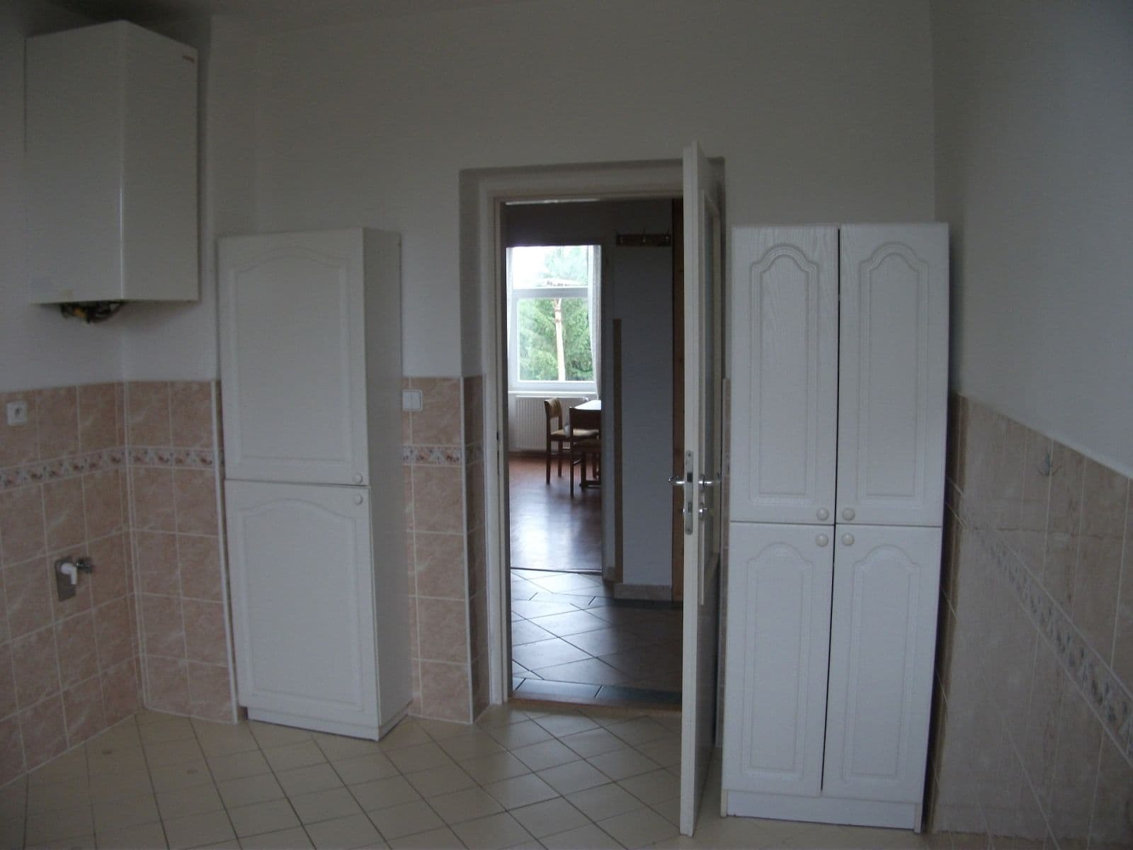 Pronájem bytu 2+1 68 m², Dlouhá, Karlovy Vary, Karlovarský kraj Pronájem bytu 2+1 68 m², Dlouhá, Karlovy Vary, Karlovarský kraj