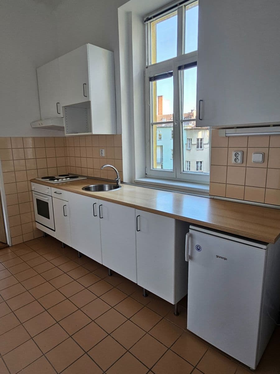 Pronájem bytu 1+kk 32 m², Tábor, Brno, Jihomoravský kraj Pronájem bytu 1+kk 32 m², Tábor, Brno, Jihomoravský kraj