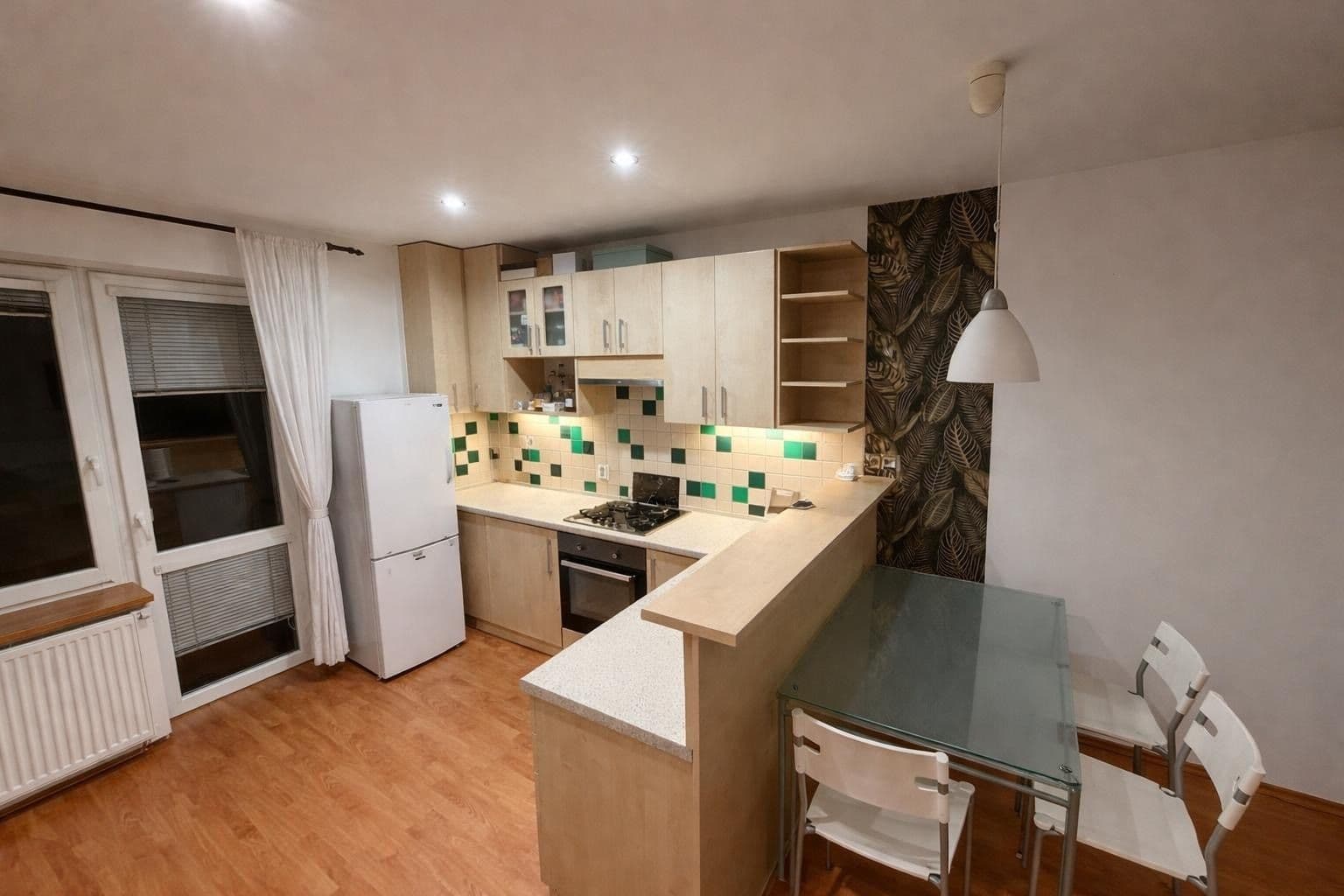 Pronájem bytu 3+kk 65 m², Zelená, Hradec Králové, Královéhradecký kraj Pronájem bytu 3+kk 65 m², Zelená, Hradec Králové, Královéhradecký kraj